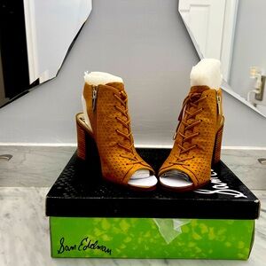 Sam Edelman Golden Carmel Ennette Perforated Lace Up Open Toe Bootie - Size 6